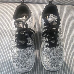 Mens Skechers 11 Extra Wide ArchFit Sneakers White/Black Lace Up